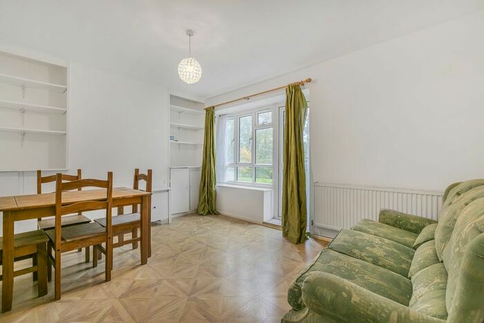 2 Bedroom Flat To Rent In Streatham Hill, London, SW2