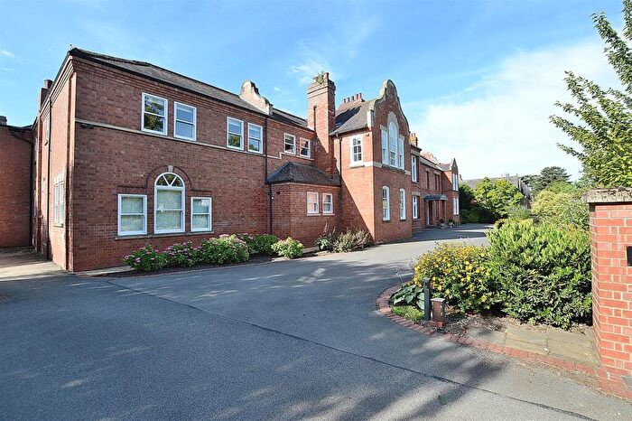 2 Bedroom Apartment For Sale In The Alexandra, The Broadway, Woodhall Spa, LN10