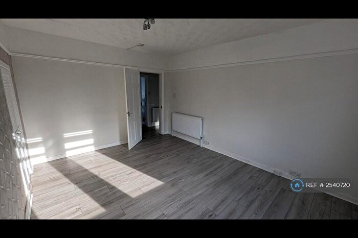 1 Bedroom Flat To Rent In Church Road, Clarkston, Glasgow, G76