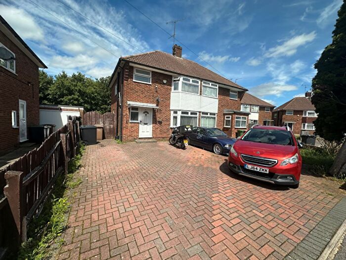 1 Bedroom Semi Detached House To Rent In Fallowfield, Luton, LU3