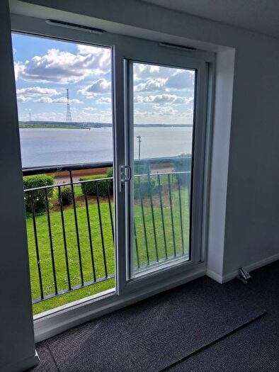 2 Bedroom Flat To Rent In Coal Court, Argent Street, Grays, RM17