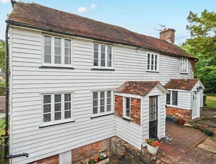 4 Bedroom Character Property For Sale In West Street, Harrietsham, Maidstone, ME17