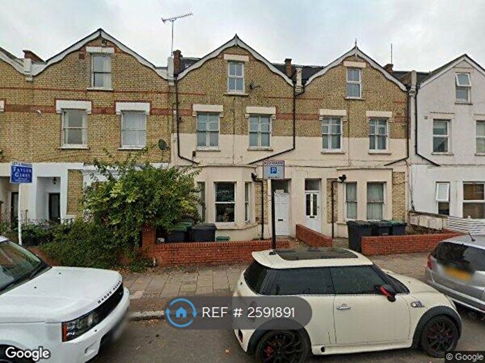 2 Bedroom Flat To Rent In Archway Road, London, N6