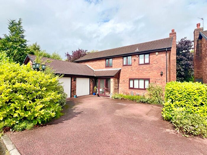 4 Bedroom Detached House For Sale In Holcombe Court, Ramsbottom, Bury, Greater Manchester, BL0