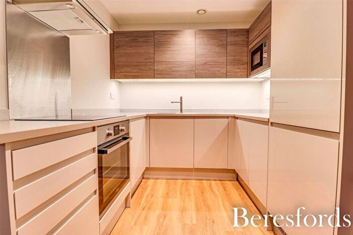 1 Bedroom Apartment To Rent In William Hunter Way, CM14