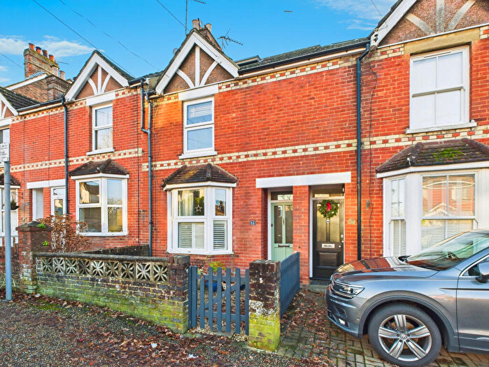 3 Bedroom Terraced House For Sale In Oakhill Road, Horsham, RH13