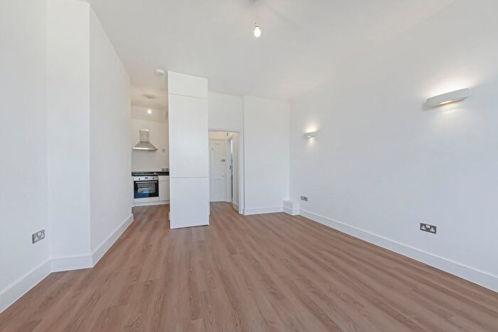 Studio To Rent In Hampstead High Street, Hampstead, NW3