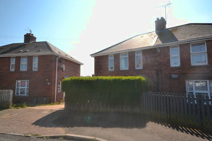 3 Bedroom Semi-Detached House To Rent In Briar Crescent, Exeter, EX2