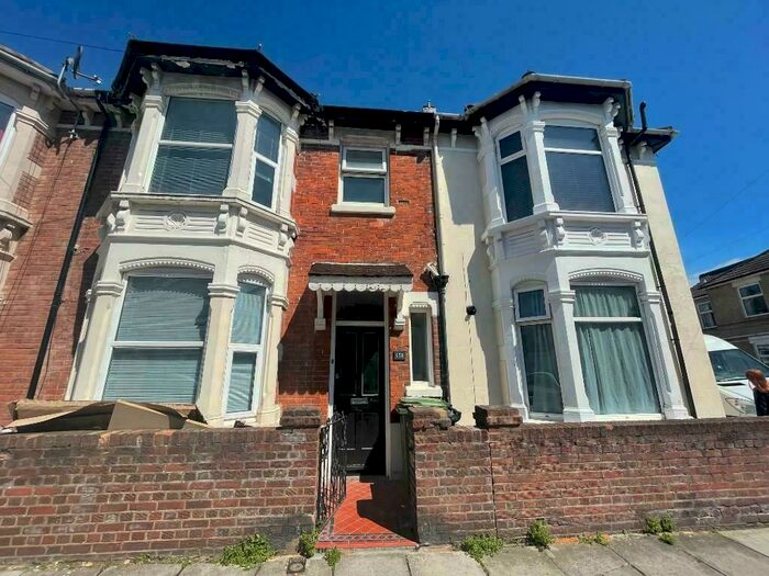 5 Bedroom House Of Multiple Occupation To Rent In St. Augustine Road, Southsea, Hampshire, PO4