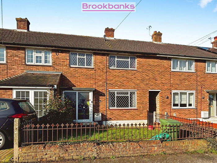 3 Bedroom Terraced House For Sale In Woodmount, Crockenhill, BR8