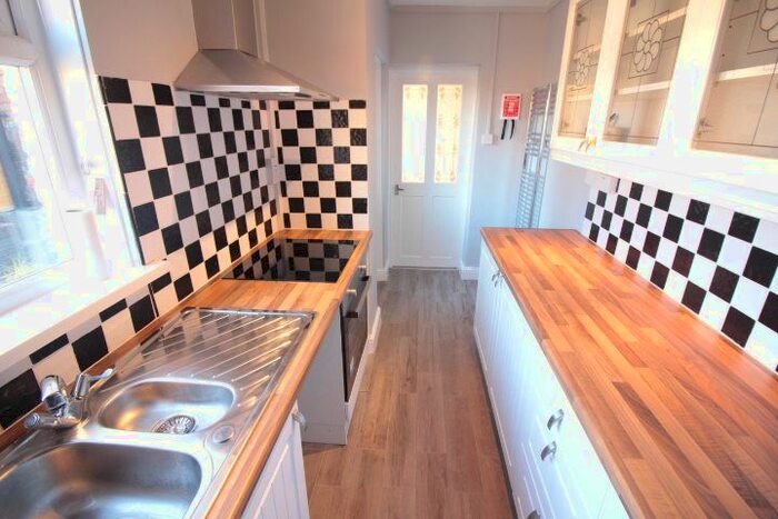 3 Bedroom Terraced House To Rent In South View, Wainfelin, Pontypool, NP4