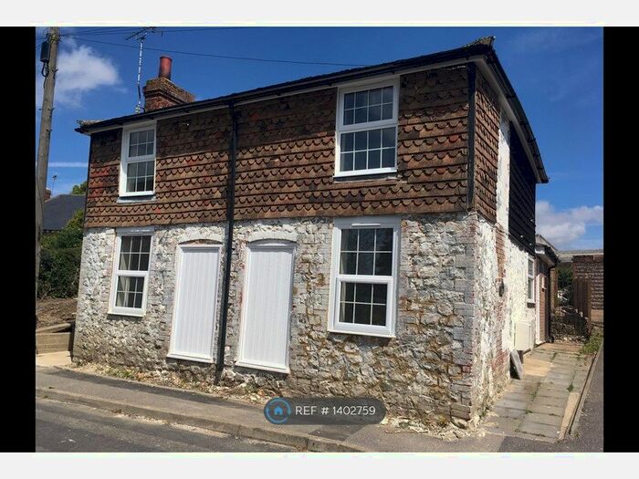 2 Bedroom Semi-Detached House To Rent In West Street, Maidstone, ME17