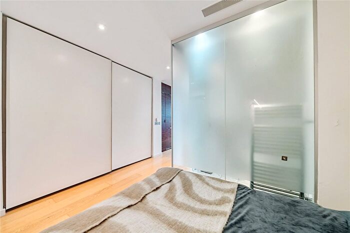1 Bedroom Studio To Rent In Fairmont Avenue, London, E14