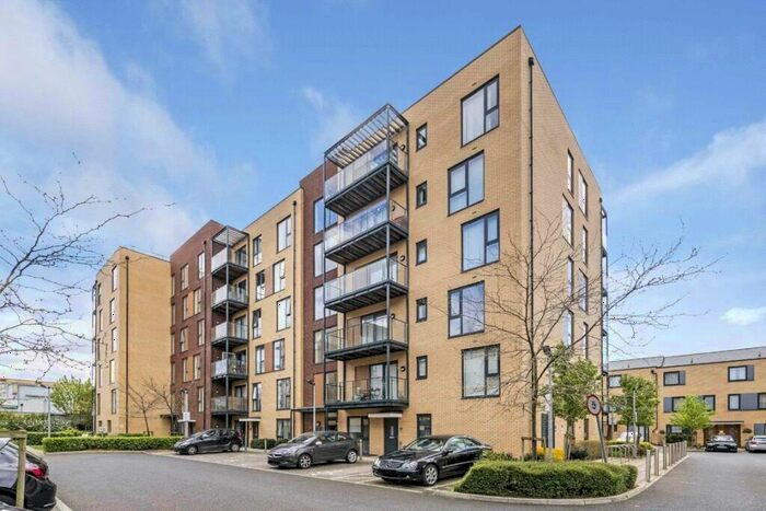 3 Bedroom Apartment To Rent In Arrandene Apartments, Silverworks Close, London, NW9