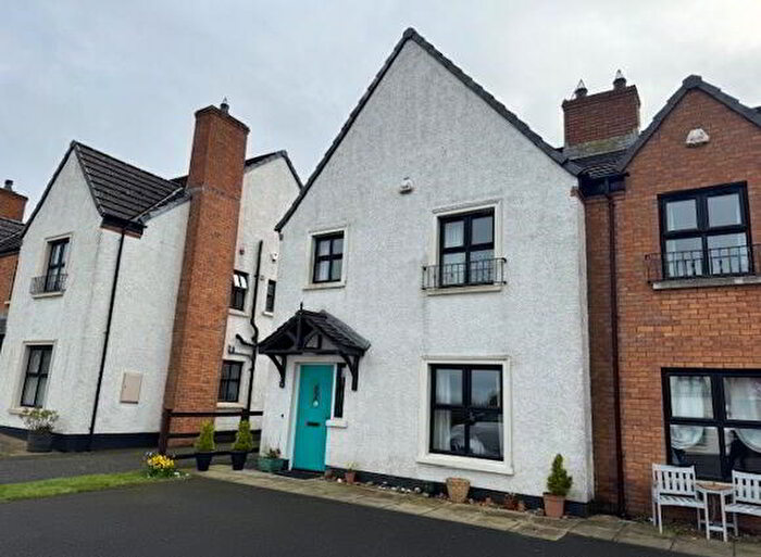 3 Bedroom TownHouse For Sale In Forthill, Ballycarry, BT38