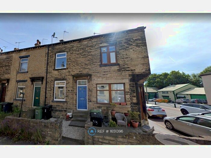3 Bedroom Terraced House To Rent In West Grove Street, Stanningley, Pudsey, LS28