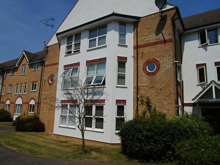 1 Bedroom Flat To Rent In Cambridge Road, Southend On Sea, SS1