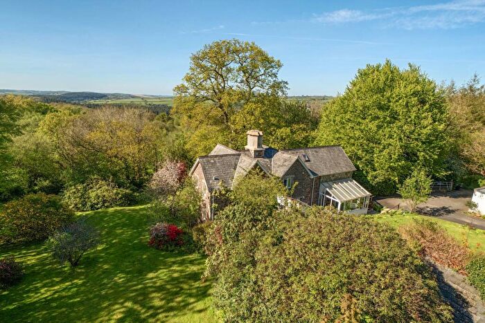 4 Bedroom House For Sale In Trecombe, Callington, PL17