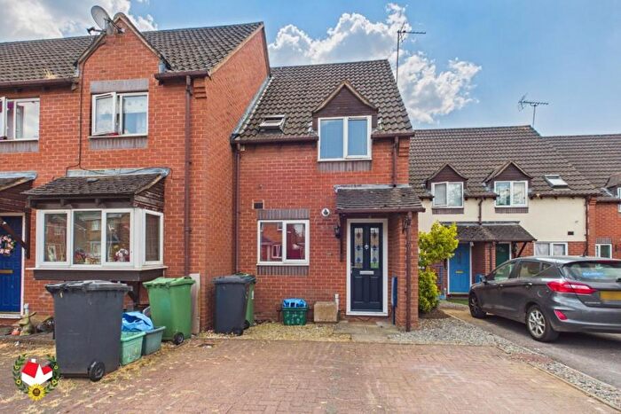 2 Bedroom Terraced House To Rent In Downy Close, Quedgeley, GL2