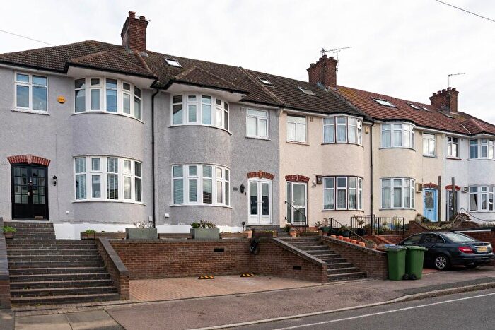 3 Bedroom Terraced House For Sale In Moordown, London, SE18