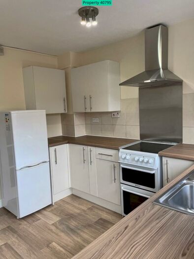 2 Bedroom Terraced House To Rent In Northwold Avenue, West Bridgford, Nottingham, NG2