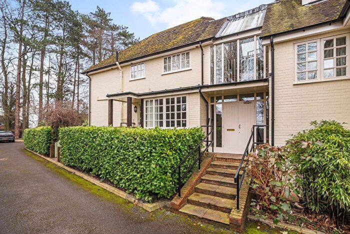 1 Bedroom Flat To Rent In Chilbolton Avenue, Winchester, SO22