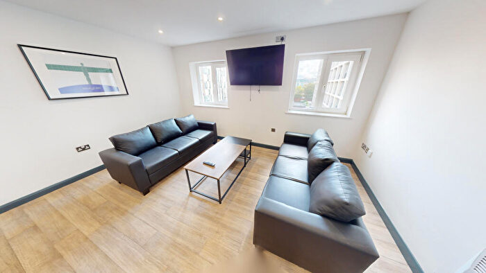 4 Bedroom Apartment To Rent In Stepney Lane, Newcastle Upon Tyne, NE1