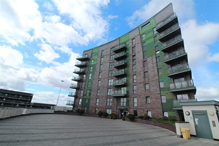 2 Bedroom Apartment To Rent In Echo Central Two, LS9