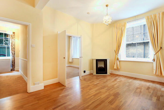 1 Bedroom Flat To Rent In Prince Of Wales Drive, SW11