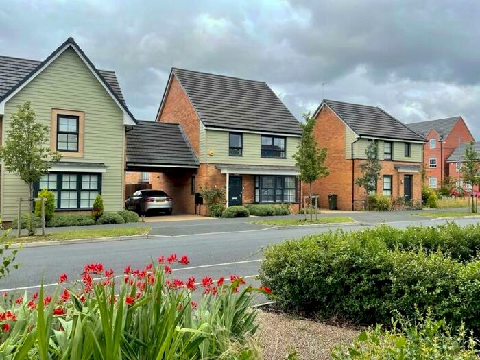 4 Bedroom Detached House To Rent In Tiberius Drive, Fairfields, MK11