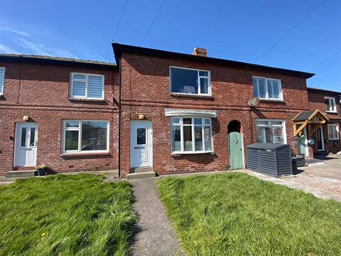 2 Bedroom Terraced House For Sale In Hartley Square, Seaton Sluice, NE26