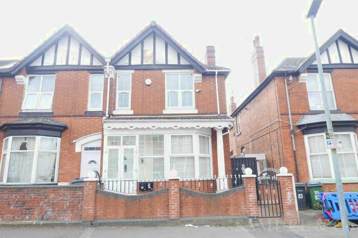 2 Bedroom Flat To Rent In Grange Road, Smethwick, B66