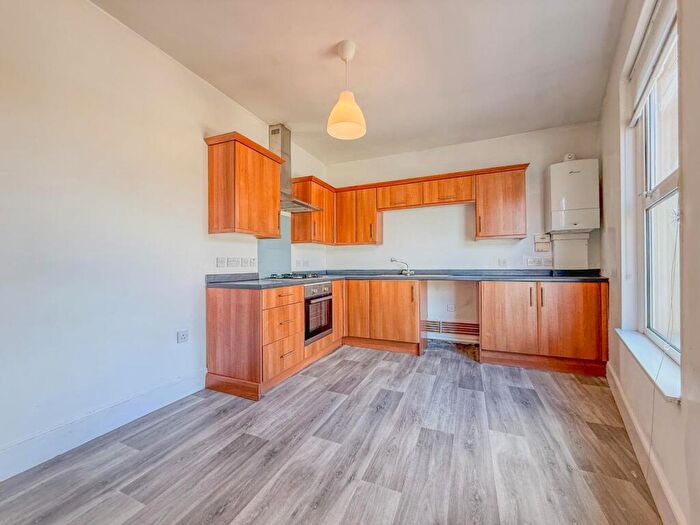 1 Bedroom Apartment To Rent In Bell Hill Road, Bristol, Somerset, BS5