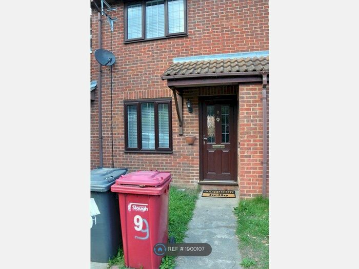 1 Bedroom Terraced House To Rent In Whitehaven, Slough, SL1