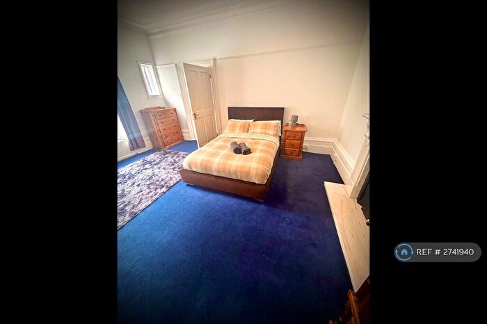 4 Bedroom Flat To Rent In Spring Road, Birmingham, B15