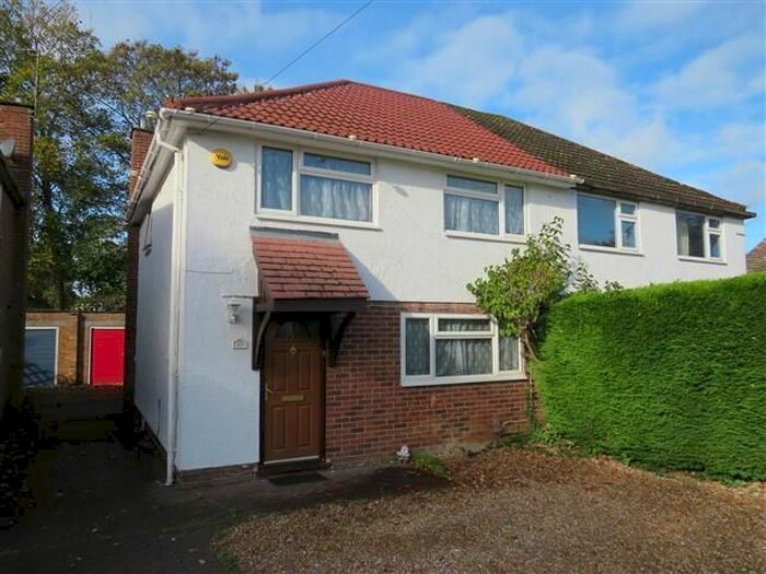 3 Bedroom Property To Rent In Hardy Close, Crawley, RH10