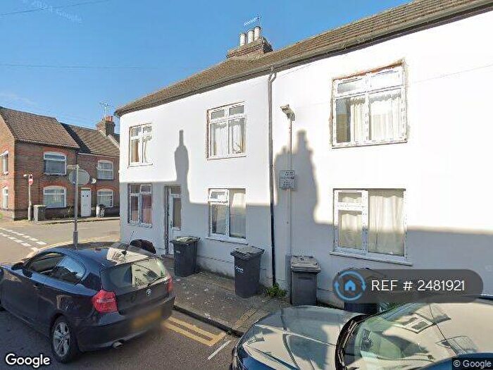 2 Bedroom Flat To Rent In Tavistock Street, Luton, LU1