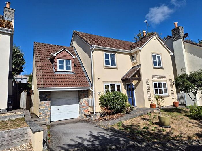 5 Bedroom Detached House For Sale In Shiplate Road, Bleadon, BS24