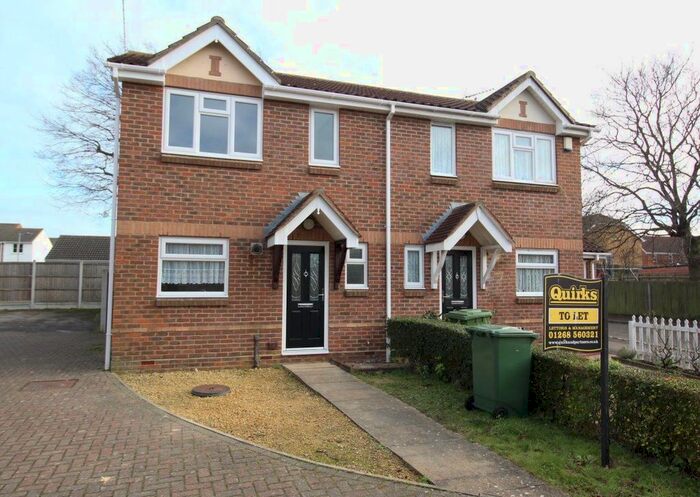 3 Bedroom Property To Rent In Terence Webster Road, Wickford SS12