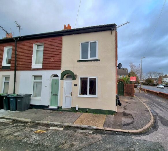 2 Bedroom House To Rent In Victoria Place, Gosport, PO12