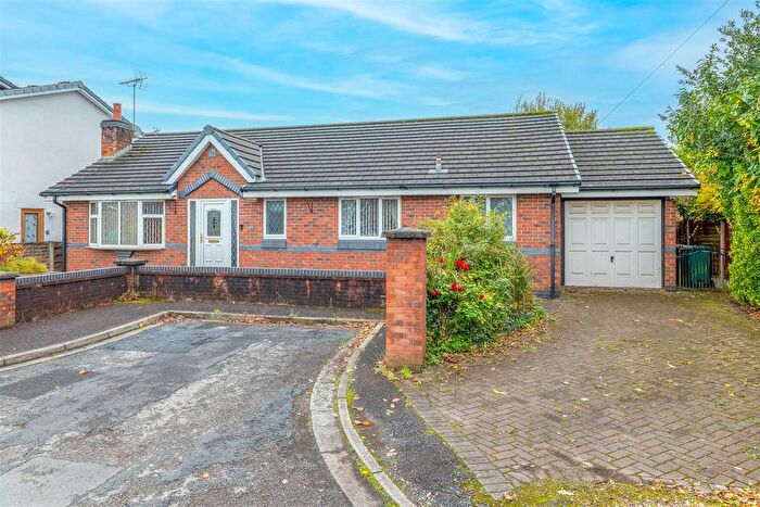 3 Bedroom Detached Bungalow For Sale In Grasmere Close, Euxton, Chorley, PR7