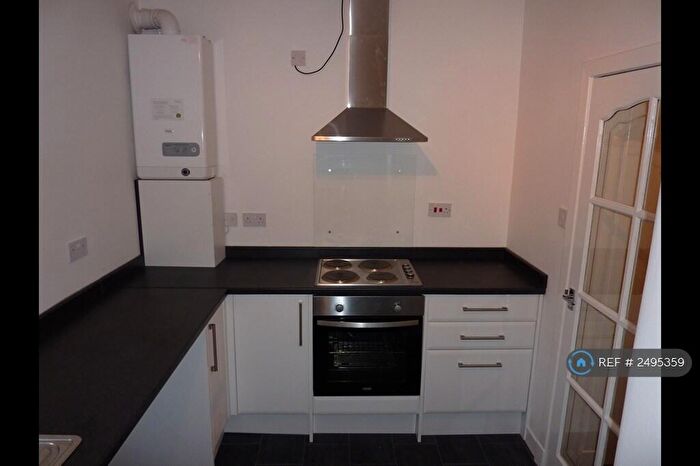 2 Bedroom Flat To Rent In Windsor Road, Falkirk, FK1