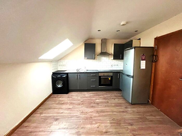 2 Bedroom Flat To Rent In St Thomas Road, Derby, DE23