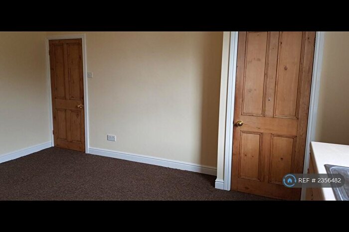1 Bedroom Terraced House To Rent In Denton Terrace, Morley, Leeds, LS27