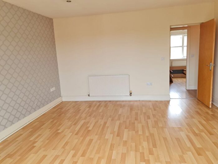 2 Bedroom Flat To Rent In William Paget House, Meeting Street, Wednesbury, WS10