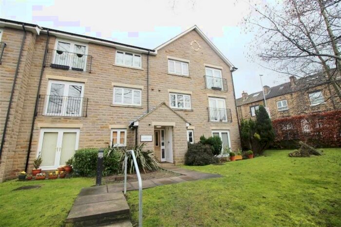2 Bedroom Flat To Rent In Richardshaw Lane, Pudsey, LS28