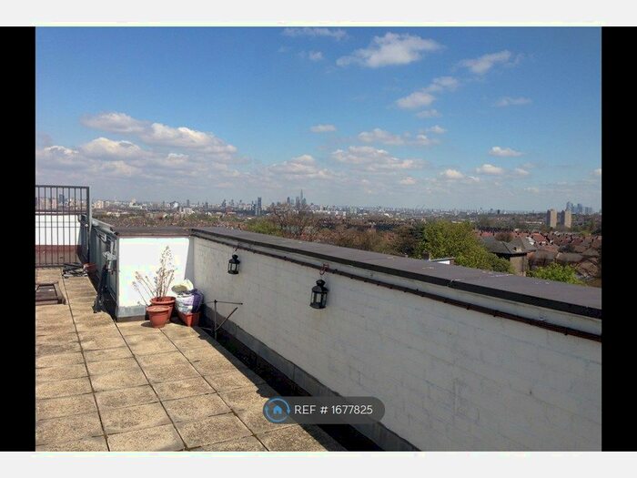 1 Bedroom Flat To Rent In Gwynne House, London, SW2