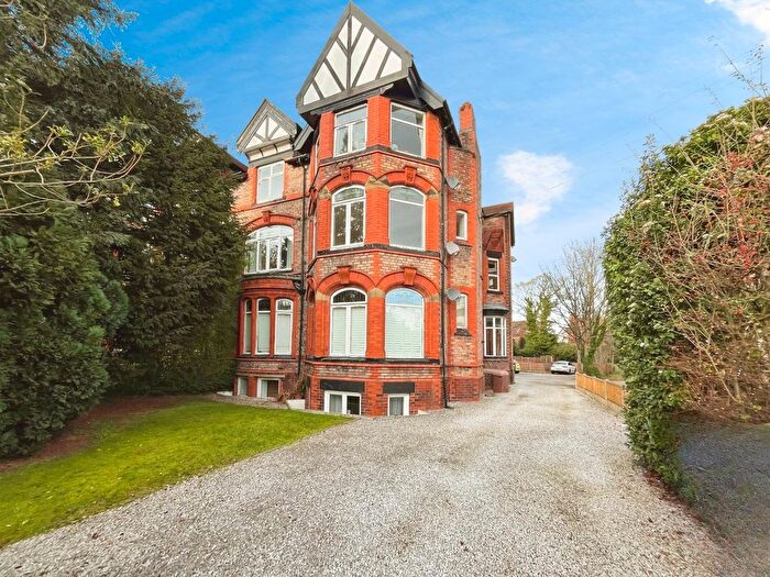 1 Bedroom Flat For Sale In Lapwing Lane, Didsbury, Manchester, M20