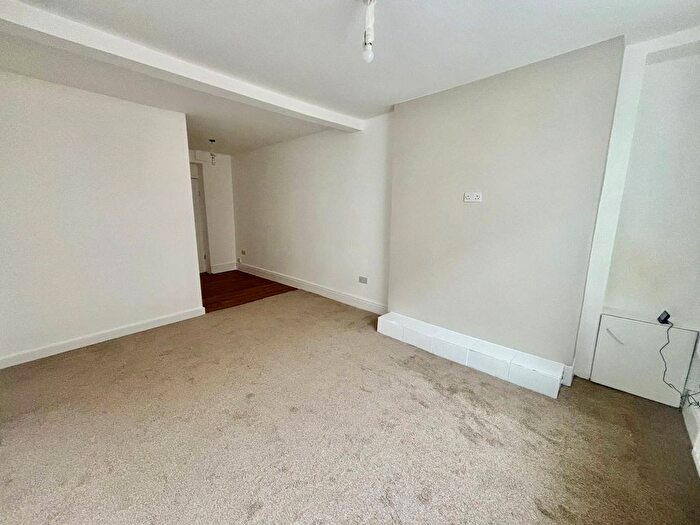 3 Bedroom Terraced House To Rent In Marian Street, Tonypandy, CF40