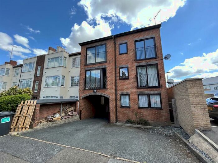 1 Bedroom Apartment To Rent In Archway Court, Spring Vale South, Dartford, Kent, DA1